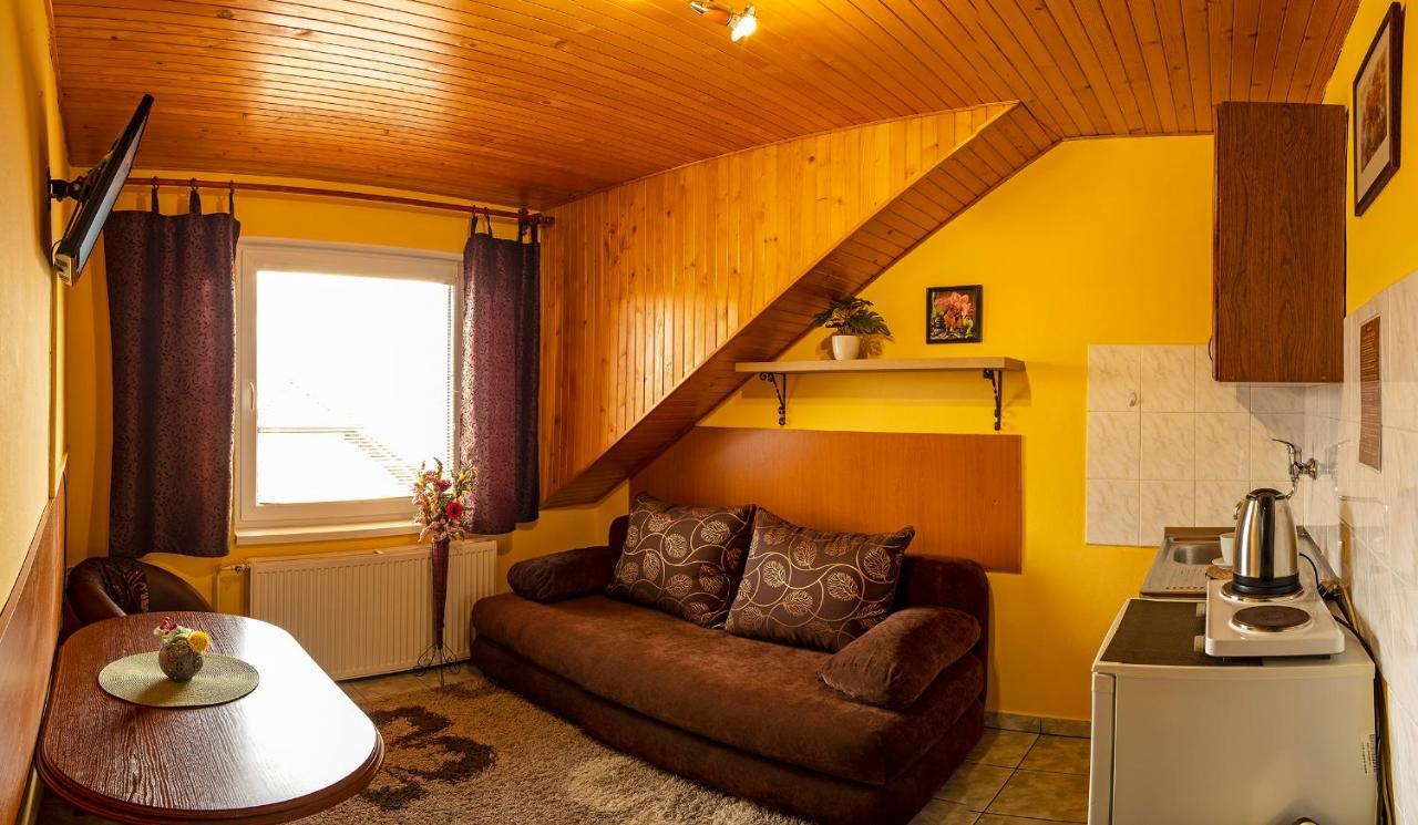 Apartmany Veverica Liptovský Mikuláš Buitenkant foto